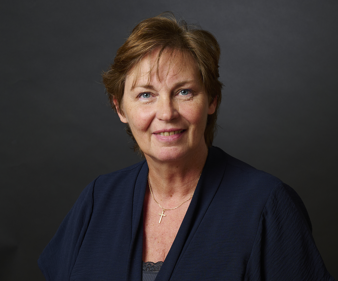 Portræt_Anne-MarieBroløs Portræt af Anne-Marie